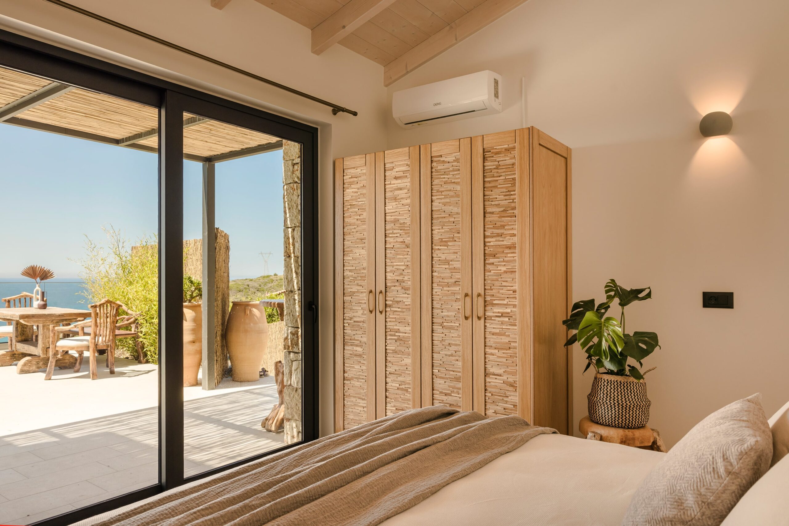 A Glimpse of Refined Luxury4